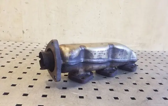 Audi A5 8T 8F Exhaust manifold 059253033L