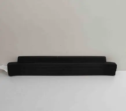 Toyota Land Cruiser (BJ70) Rear sill trim cover 6791060040