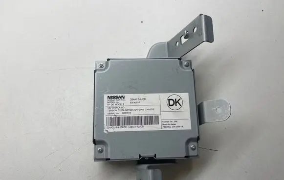 Nissan Navara D23 Camera control unit module 284A15JU0B EN4201P 0007011