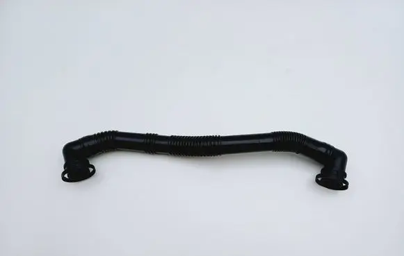 Audi A6 S6 C5 4B Breather hose/pipe 078133889F
