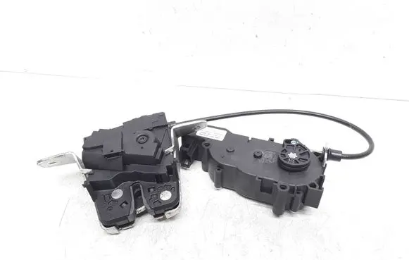 Mercedes-Benz C W204 Tailgate/trunk/boot lock/catch/latch A2047400735 A2047500060