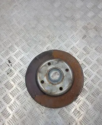 Peugeot 208 Rear wheel hub