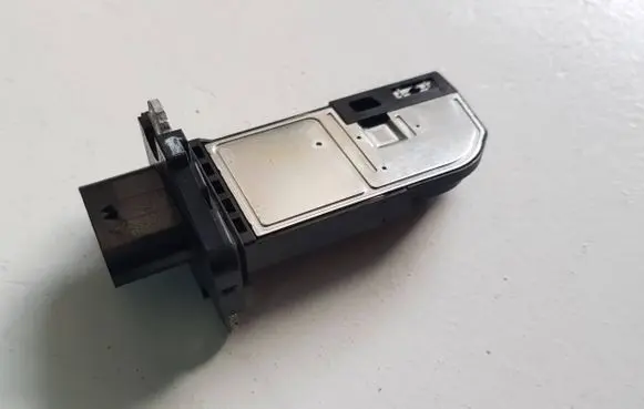 Audi A5 8T 8F Mass air flow meter PBTGF40