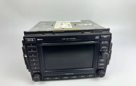 Chrysler 300 - 300C Radio/CD/DVD/GPS head unit 05064191AD 56401B