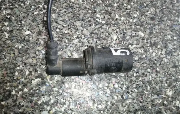 BMW 5 E39 Parking PDC sensor 8352137