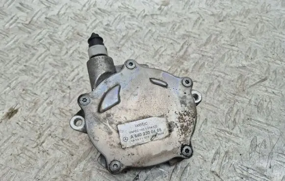 Mercedes-Benz A W169 Vacuum pump A6402300465