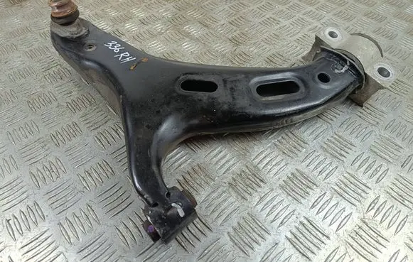 Subaru Outback (BS) Front lower control arm/wishbone 
