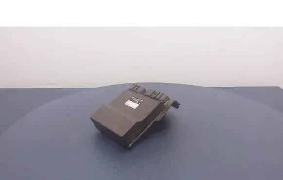 Toyota Avensis T220 Other control units/modules 8987120030