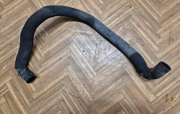 Dodge Nitro Coolant pipe/hose 