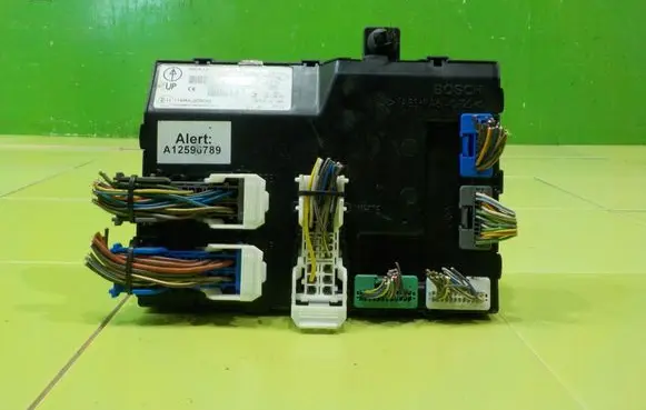 Ford Fiesta Central body control module AV1T15K600JG ZP56