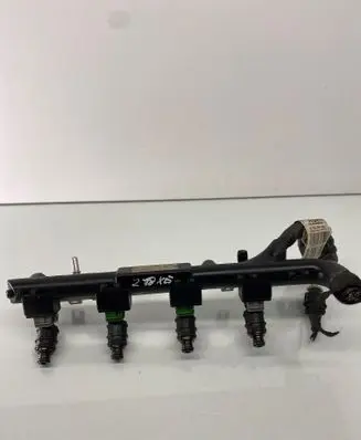 Opel Vectra C Fuel injectors set 100184501 5WK93151