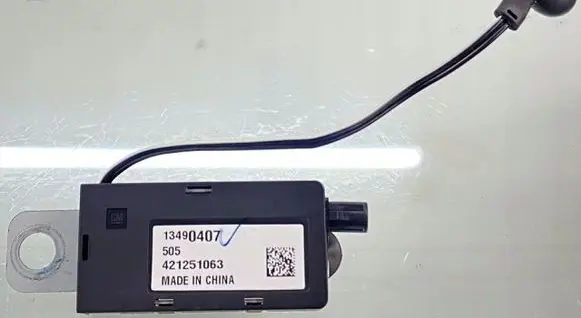 Opel Astra K Sound amplifier 13490407