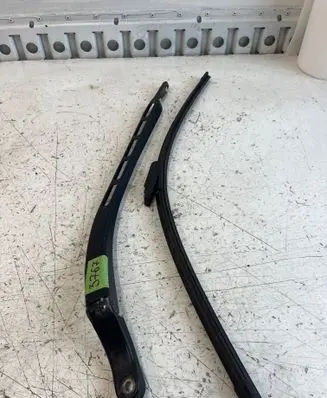 Seat Altea Front wiper blade arm 485174560