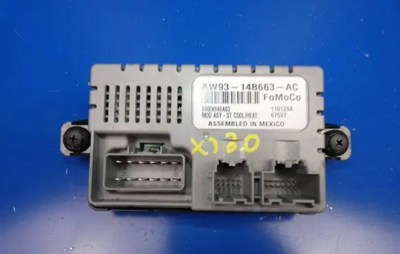 Jaguar XJ X351 Other control units/modules AW9314B663AC 110129A 6MXN940A03