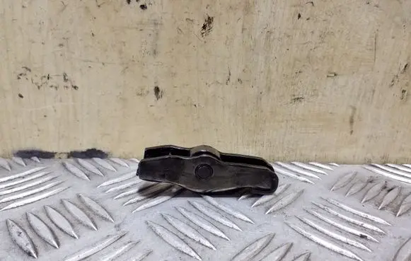 KIA Sportage Valve rocker arm 