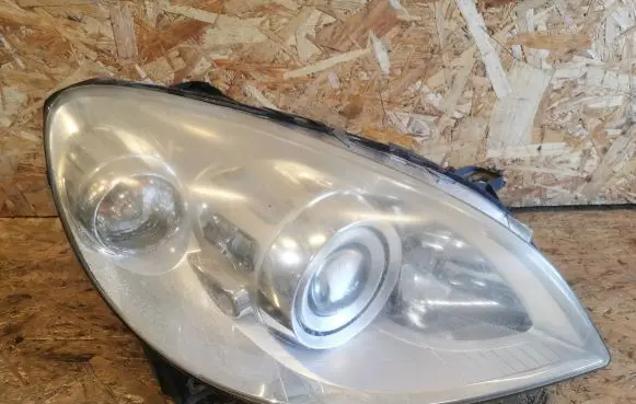 Mercedes-Benz B W245 Headlight/headlamp A1698206861 231210640 030122028803