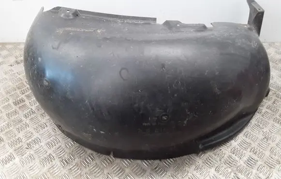 Porsche Cayenne (9PA) Rear arch fender liner splash guards 7L5810972 7L5810972C