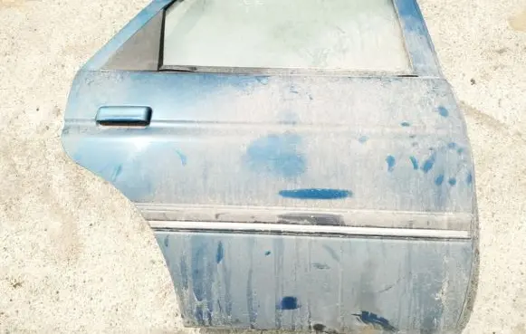 Ford Escort Rear door melynos