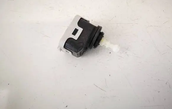Headlight level adjustment motor