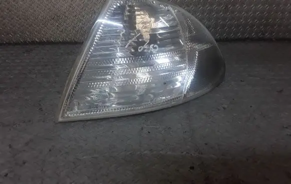 BMW 3 E46 Front indicator light 