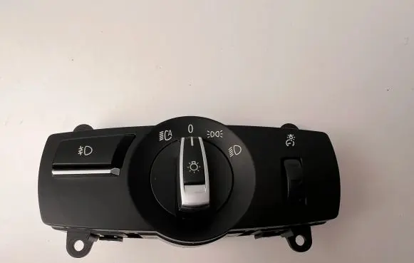 BMW X3 F25 Light switch 6803962