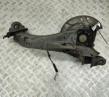 BMW X1 F48 F49 Rear wheel hub 6851580 6858086