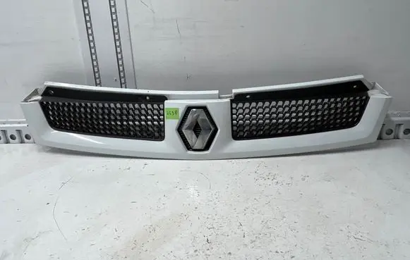 Renault Master II Front grill 8200233765 100207