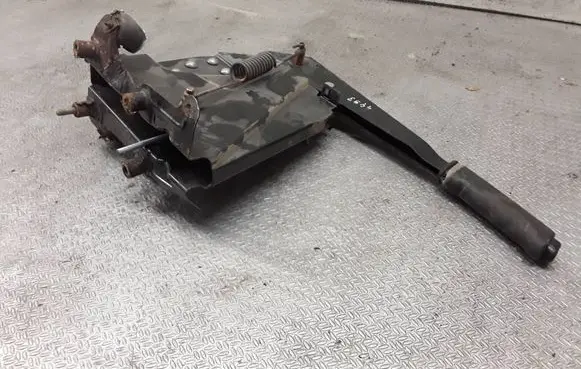 Iveco Daily 35.8 - 9 Handbrake/parking brake lever assembly 