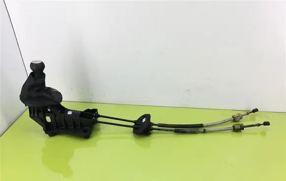 Peugeot 307 Gear shifter/selector 