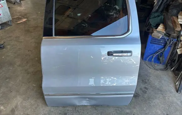 Ram 1500 Rear door