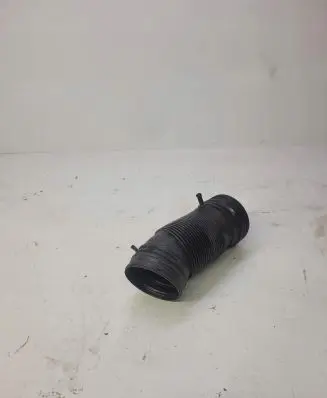 Audi A3 S3 8P Air intake hose/pipe 1K0129684S