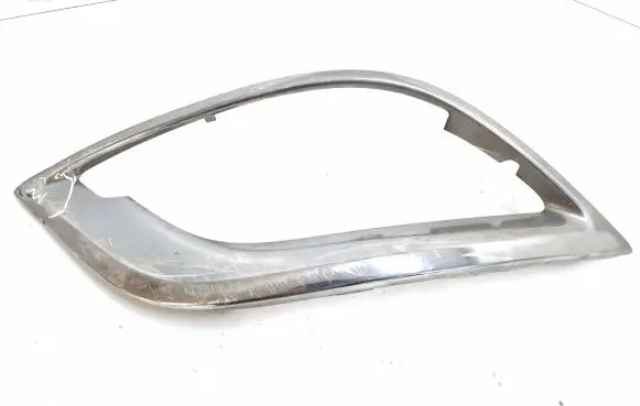 Renault Espace V (RFC) Front fog light trim/grill 622574235R