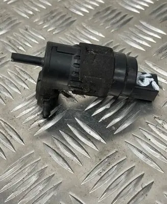 Audi Q5 SQ5 Windscreen/windshield washer pump 8k9955647