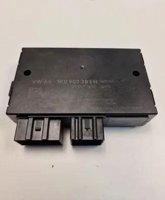 Volkswagen Tiguan Other control units/modules 1K0907383H