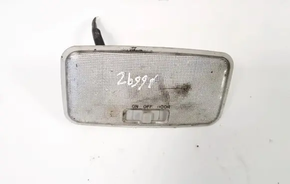 Toyota Auris 150 Front seat light