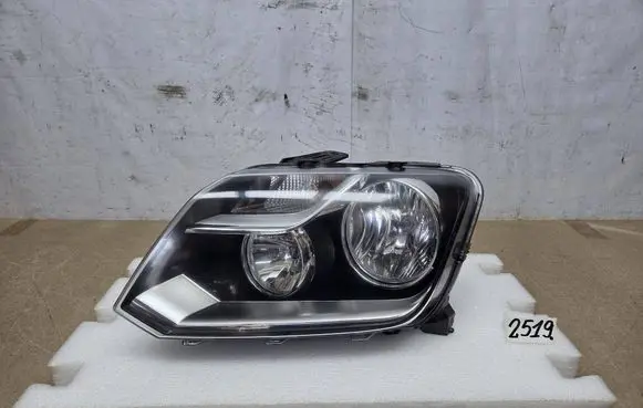 Volkswagen Amarok Headlight/headlamp 9002608109Z8