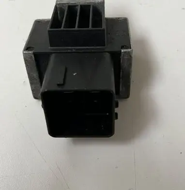 Opel Vivaro Glow plug pre-heat relay 8200859243D7