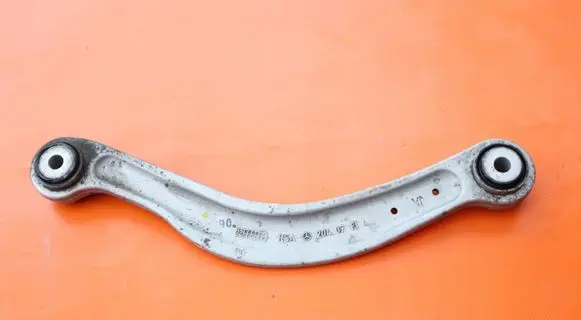 Mercedes-Benz C W204 Rear upper control arm/wishbone 20407FI4 A20407FI4