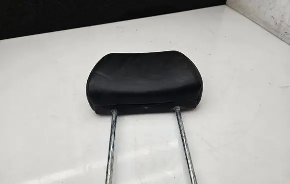 Volkswagen Crafter Front seat headrest