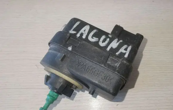 Headlight level adjustment motor