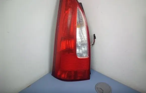 Mazda Premacy Rear/tail lights 9310801