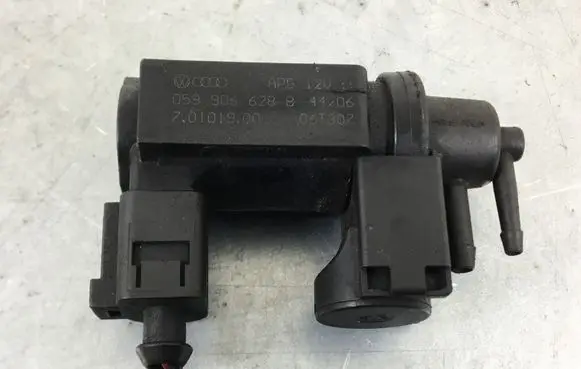 Audi A6 S6 C6 4F Vacuum valve 059906628B