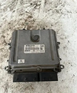 Volvo XC90 Engine control unit/module 30729826A