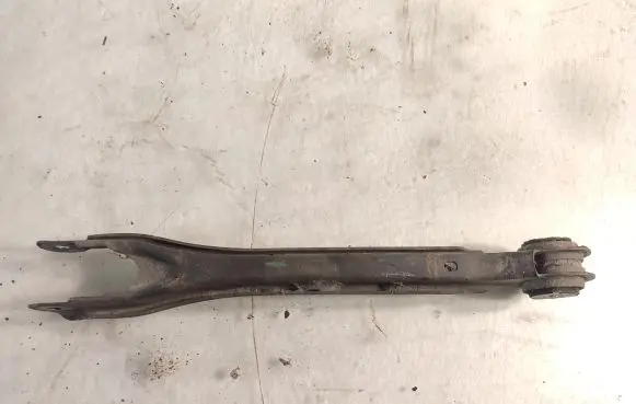 Mercedes-Benz GLC X253 C253 Rear control arm A2043521205