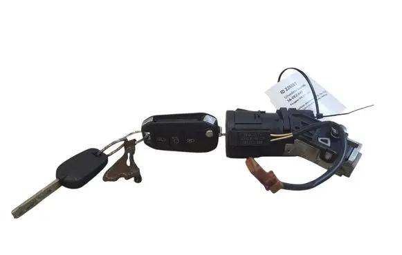 Peugeot 308 Ignition lock 9663123380
