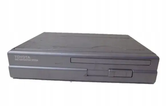 Toyota Avensis Verso Navigation unit CD/DVD player 