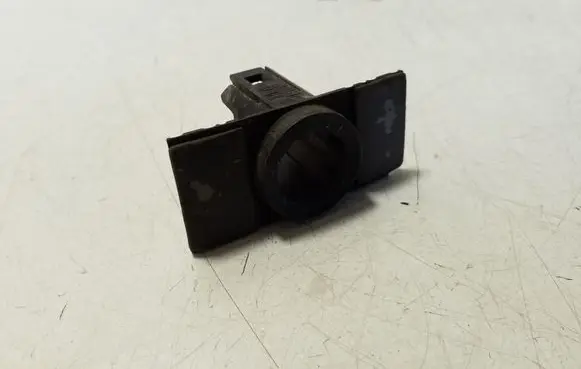 Skoda Superb B6 (3T) Front parking sensor holder (PDC) 3T0919493