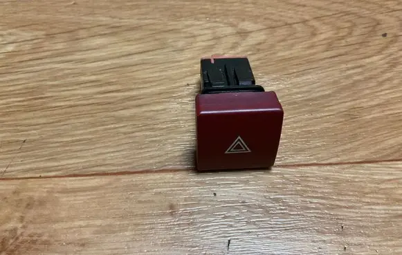 Peugeot Partner Hazard light switch 96583113KR