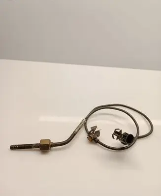 Mercedes-Benz A W169 Exhaust gas temperature sensor A0051539128