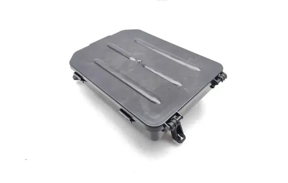 Audi A4 S4 B7 8E 8H Fuse box cover 8E0927355